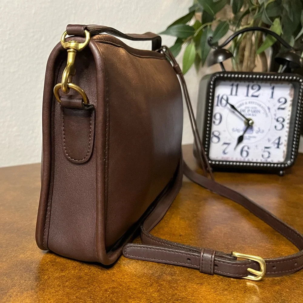 COACH VINTAGE BASIC BAG, MAHOGANY No. 9455 - Picture 4 of 10